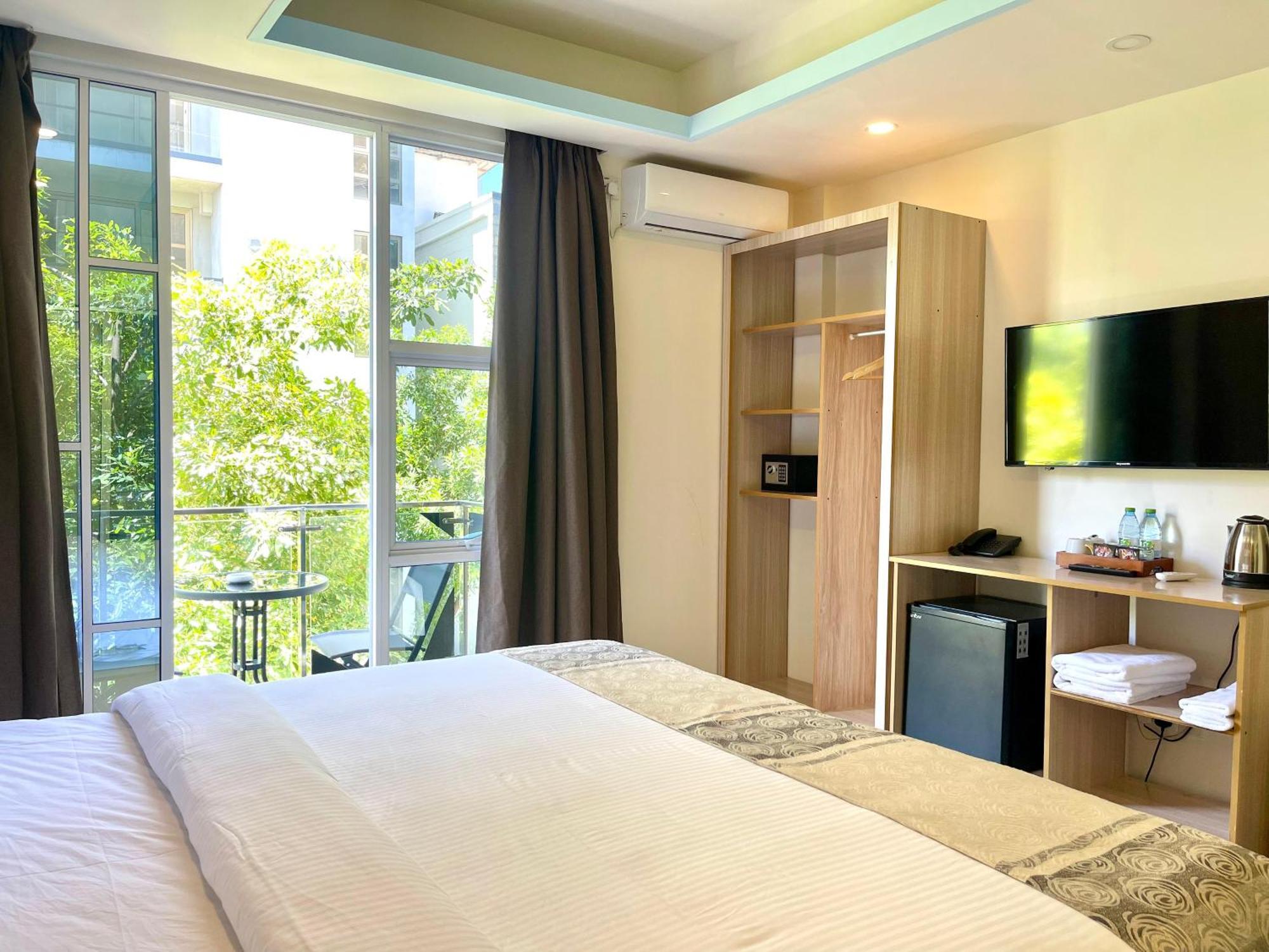 Ocean Cove Beach Hulhumale Exterior photo